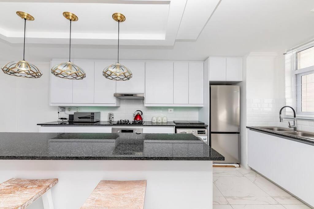Atlantic Terraces 14 By Hmh * Cidade Do Cabo